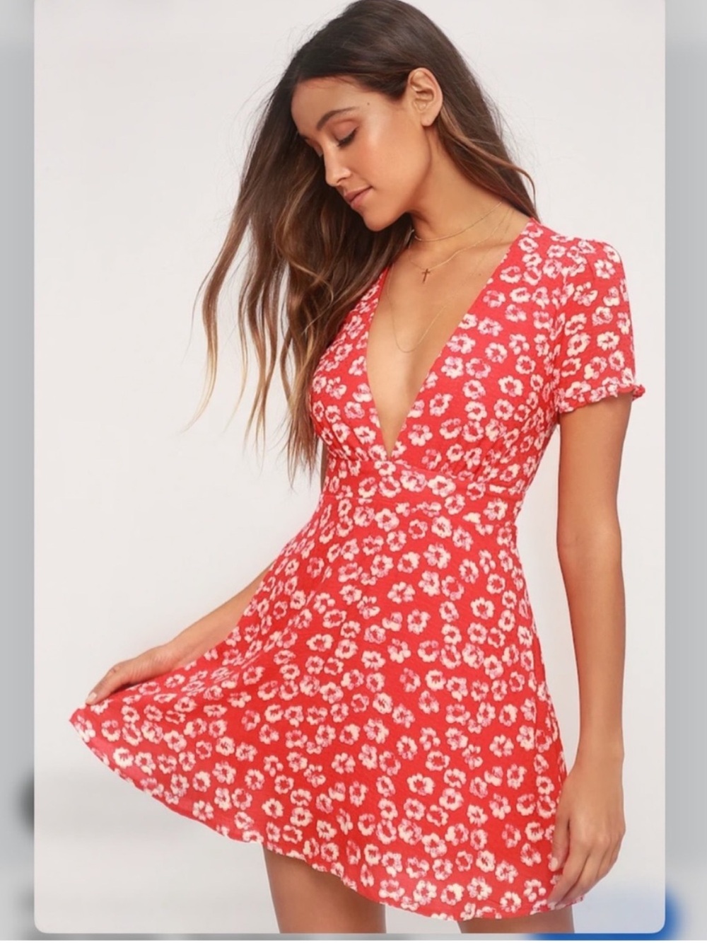 Lulus Red Floral Textured Deep V Mini Dress XS NWT Short Sleeve Rayon